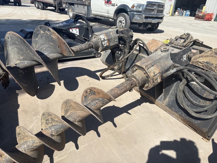 #5094-•-bobcat-15c-skid-steer-12"-auger-image-2