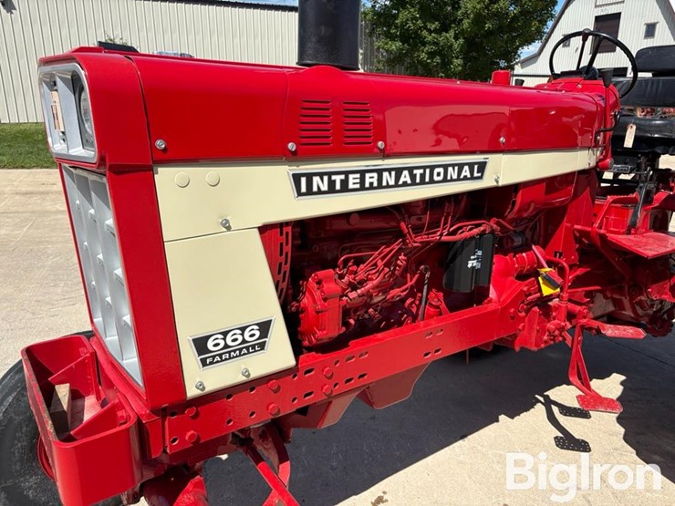 1975-international-666-image-12