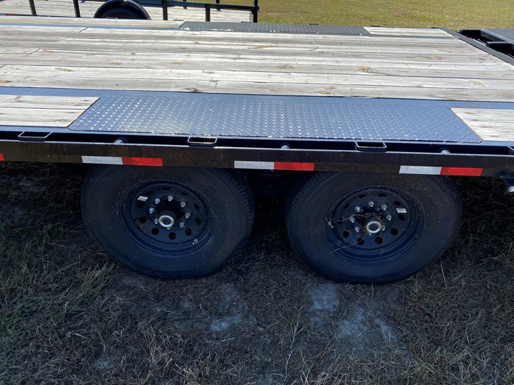 #22-•-#120-•-bigtex-gooseneck-14gn-trailer-gvwr-15,900-lbs-image-12