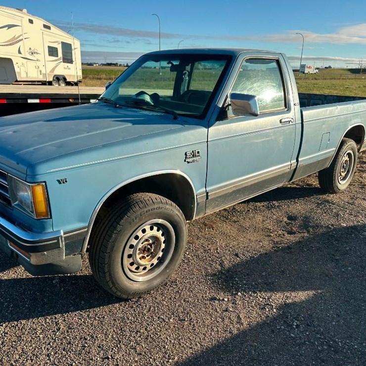 1983 CHEVROLET S10