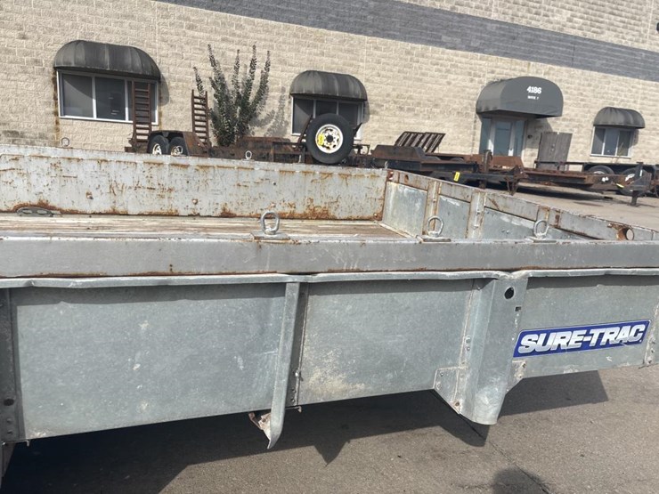 #5074-•-2017-sure-track-aluminum-16'-utility-trailer-image-17