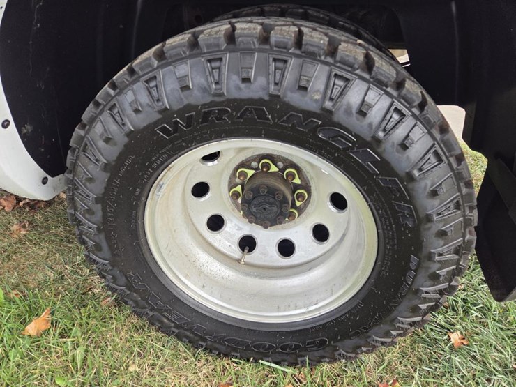 2017-dodge-ram-3500-image-72