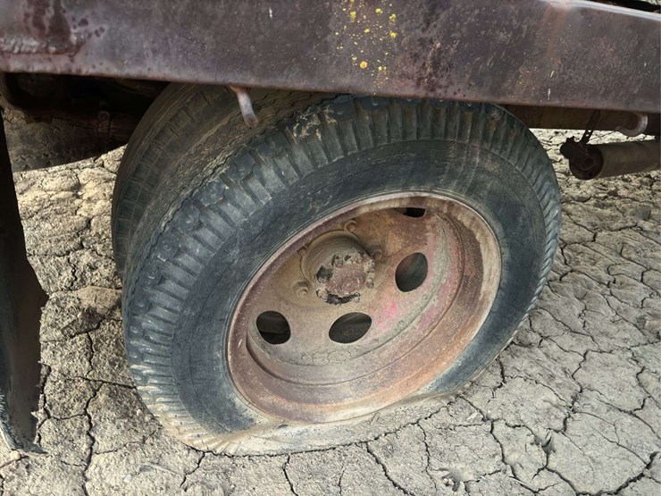 studebaker-stake-bed-truck-image-27