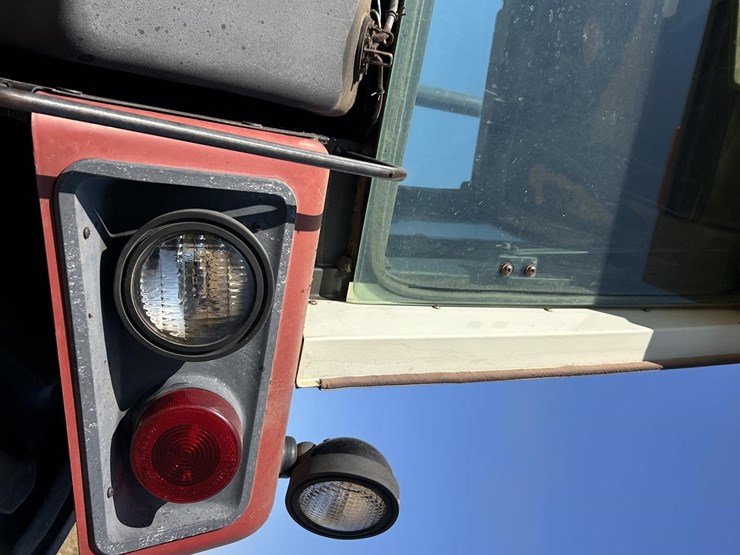 international-1586-image-22