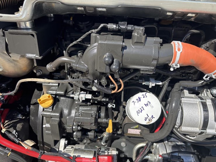 2022-bobcat-t870-image-23