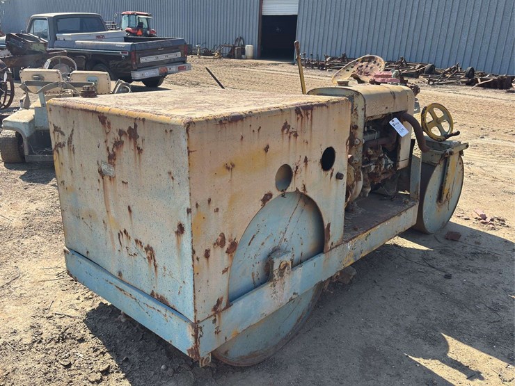 self-propelled-roller-image-1