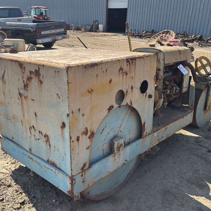 Self Propelled Roller