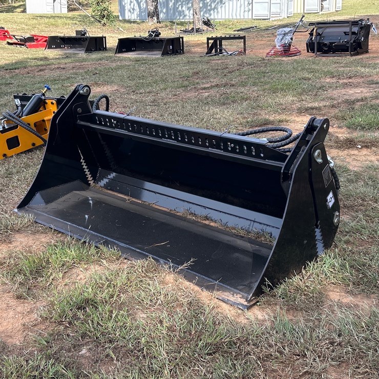 #444 • Quick Attach 4 in 1 Bucket