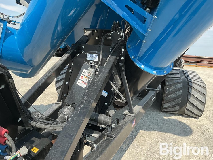 2022-kinze-1321-grain-cart-image-15