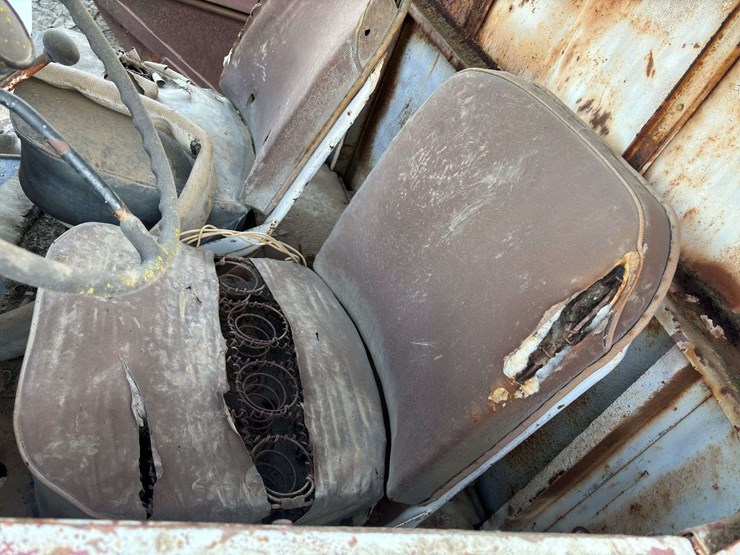 tender-truck-image-27