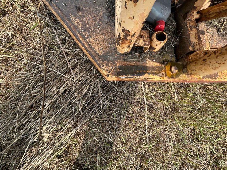 for-most-cattle-chute-image-10