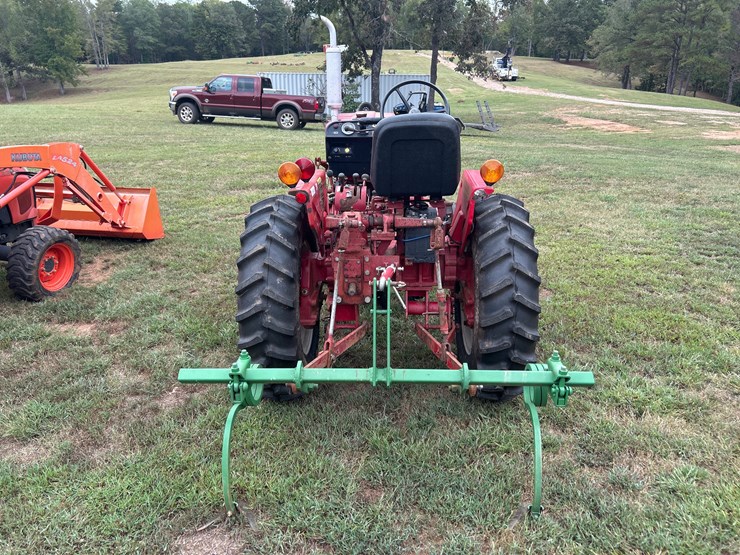 international-274-image-4