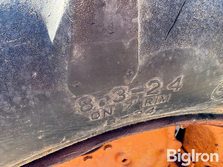 1966-international-2404-image-17