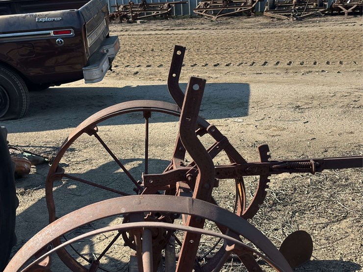 2-row-planter-frame-image-10