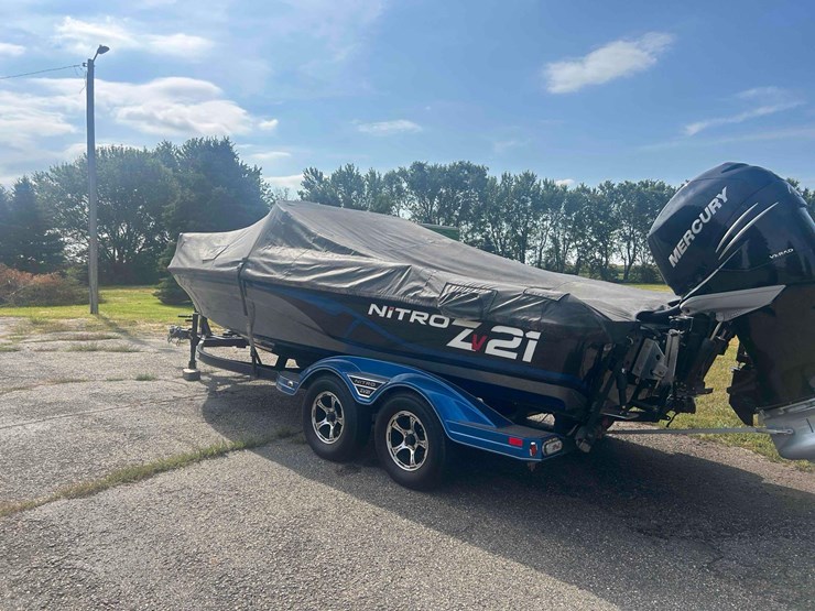 nitro-zv21-boat-image-3