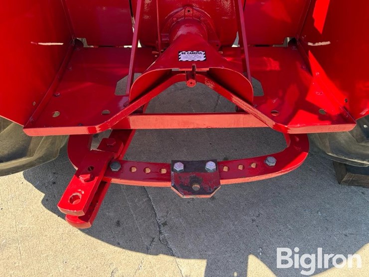 1950-international-w9-image-14