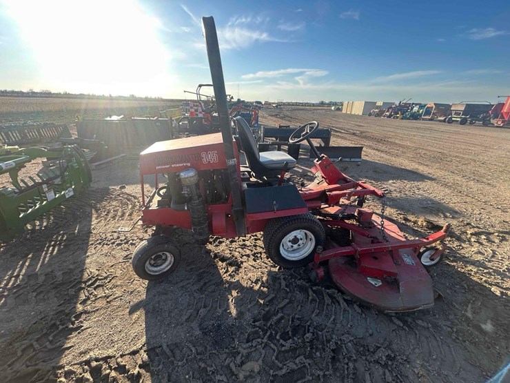 toro-groundmaster-345-mower-image-26