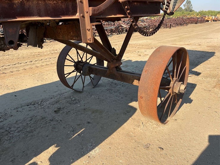 threshing-machine-image-11