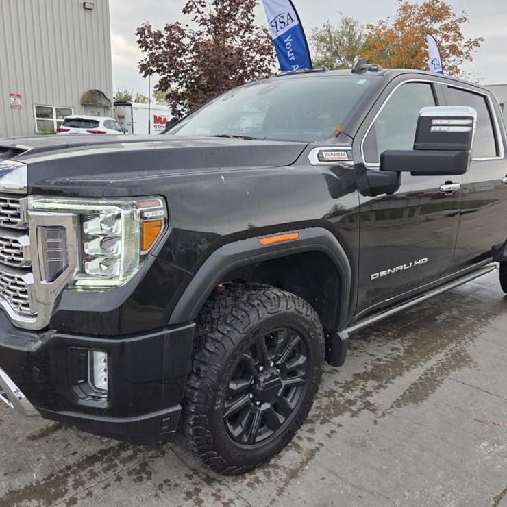 2023 GMC 3500HD