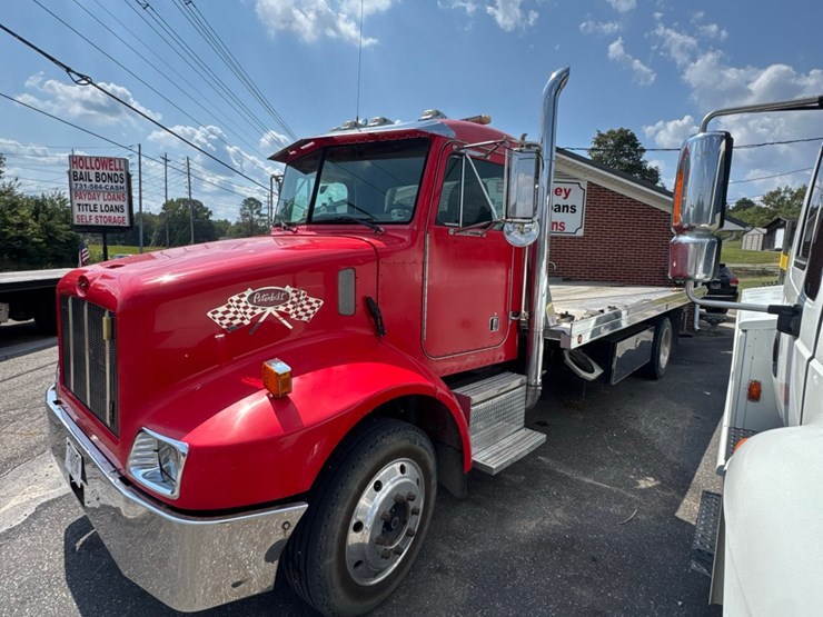 2003-peterbilt-roll-back-21ft-aluminum-bed-image-3