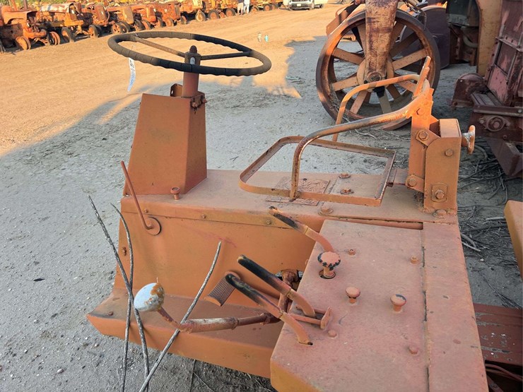 self-propelled-bale-accumulator-image-8