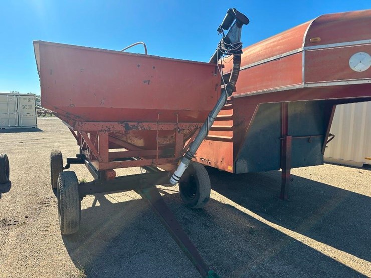 new-idea-gravity-wagon-image-3