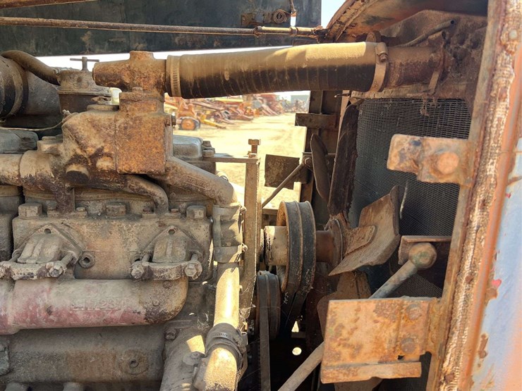 autocar-diesel-dump-truck-image-42