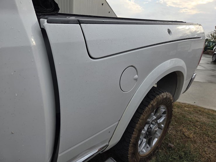 2018-dodge-ram-2500-image-23