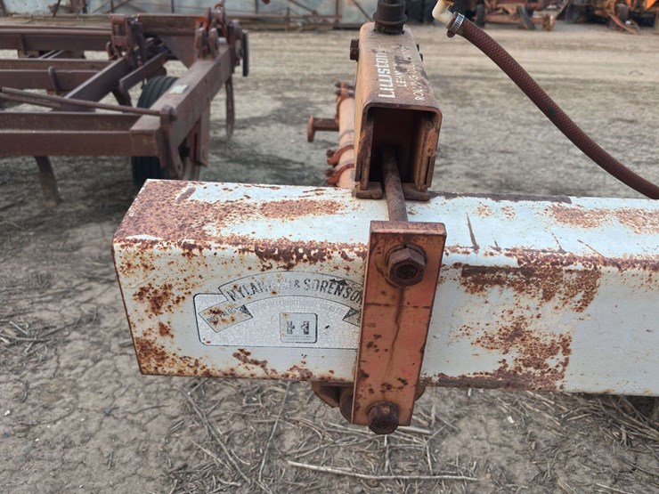 4-row-cultivator-image-19