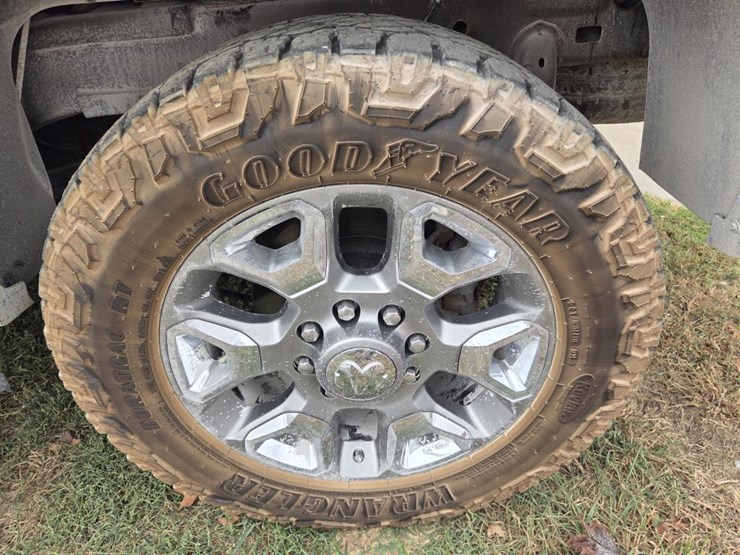 2018-dodge-ram-2500-image-72