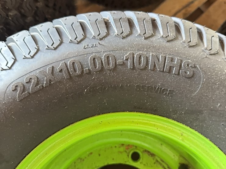 new-pair-of-22x10-10-tire-with-5-lug-wheel-image-3
