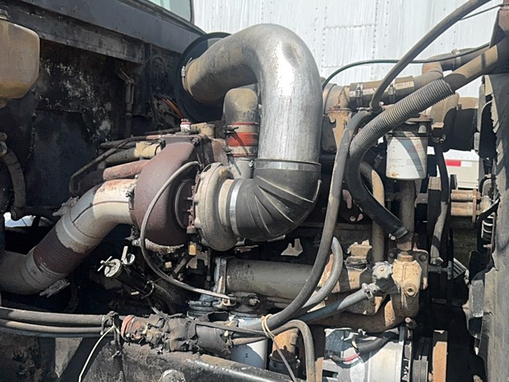 international-eagle-with-cummins-image-3