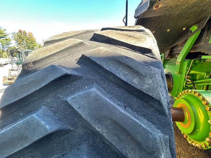 john-deere-8320rt-image-6