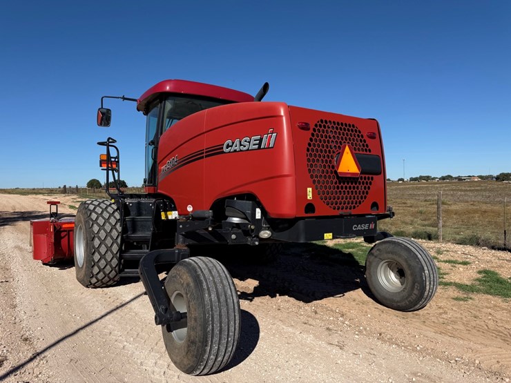 2020-case-ih-wd2104-image-4