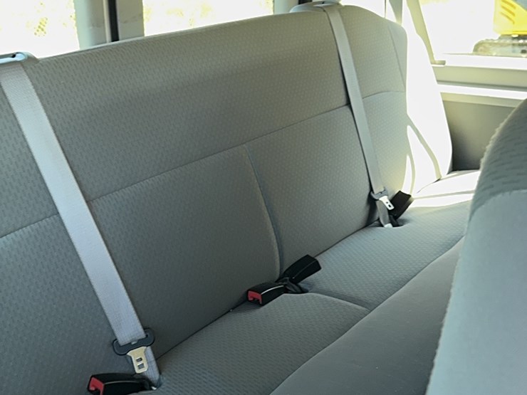 2011-ford-142-image-14