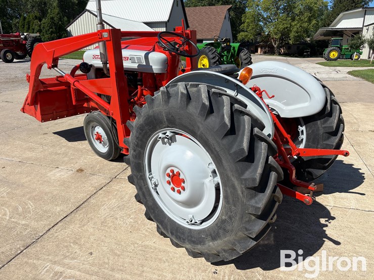 1958-ford-901-image-7