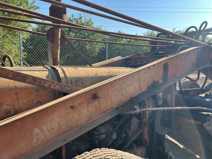 mccormick-road-grader-image-17