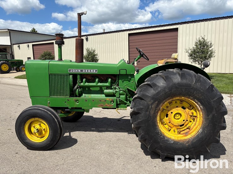 1964-john-deere-600-image-8