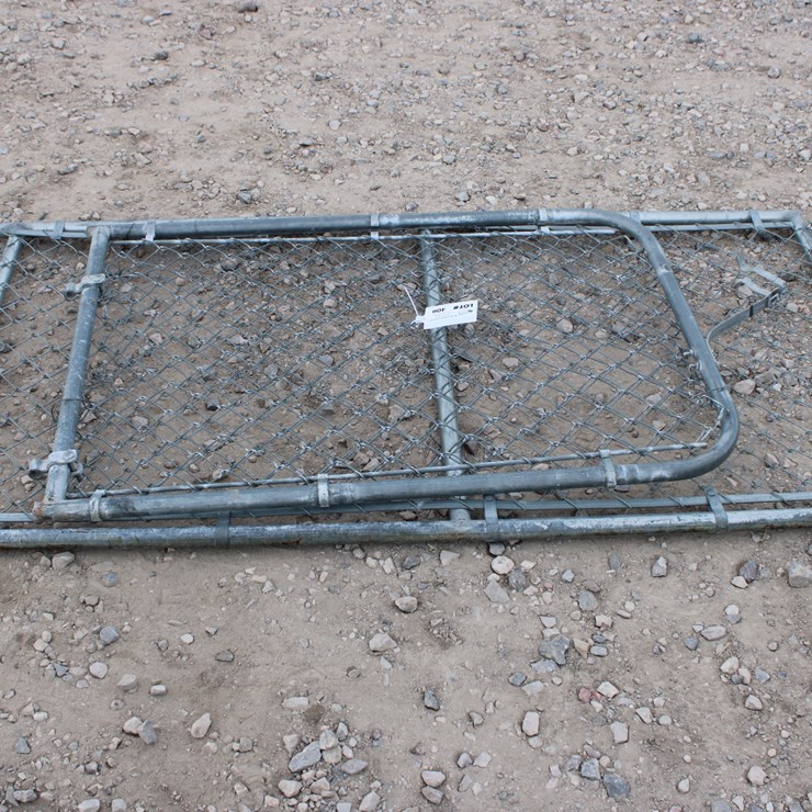 #4011 • #4011 - (2) Kennel Gate