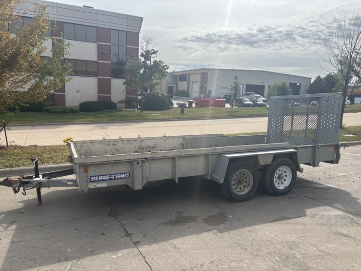#5074-•-2017-sure-track-aluminum-16'-utility-trailer-image-1