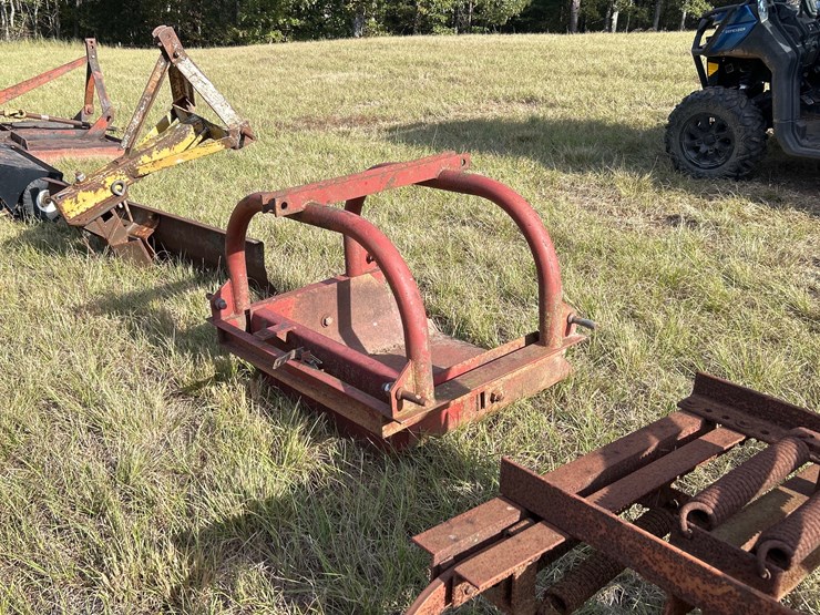 #436-•-3pt-scoop-image-3