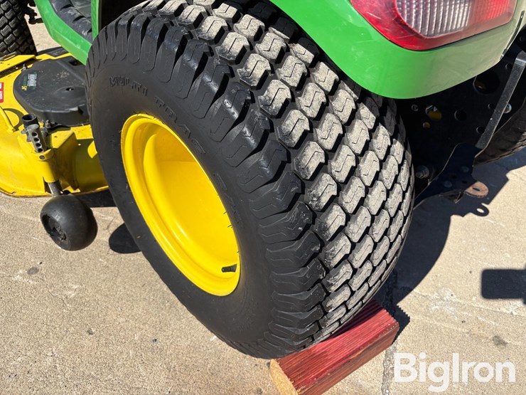 2011-john-deere-x700-image-16