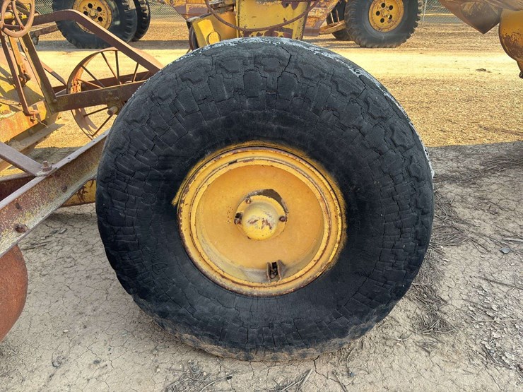 pull-type-pan-scraper-image-16