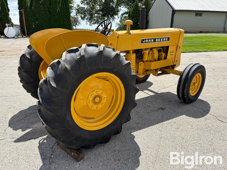 1959-john-deere-440-image-5