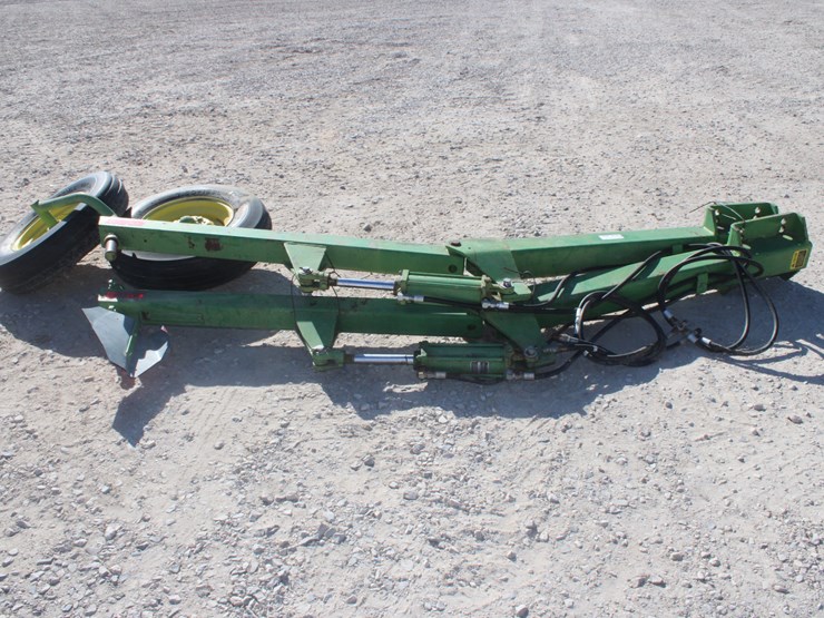 john-deere-7000-image-1