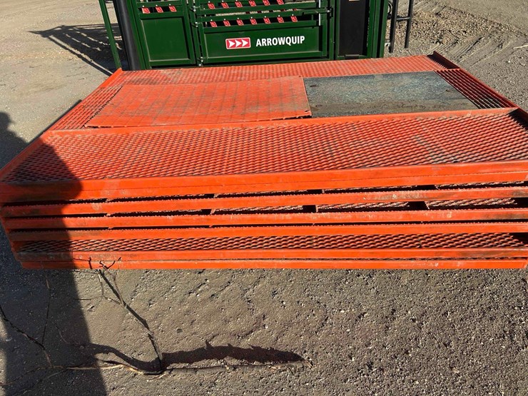 farrowing-crates-image-6