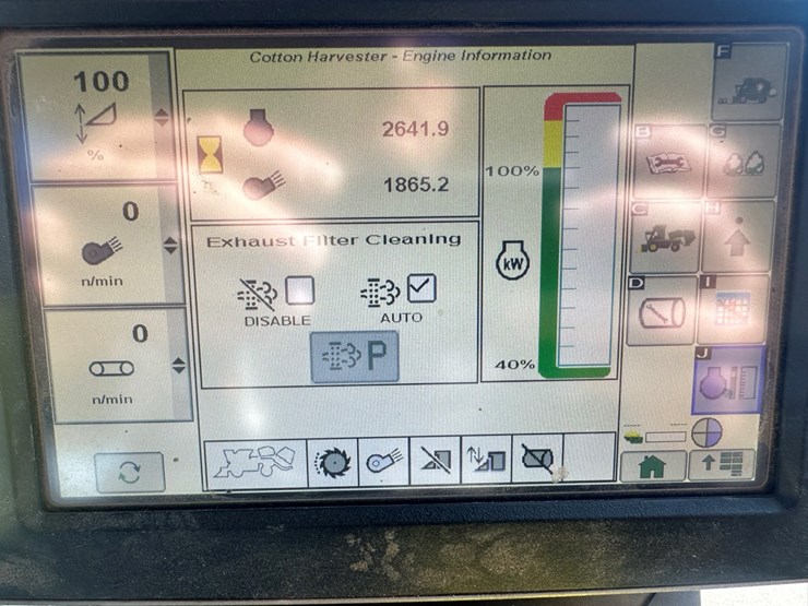 2017-john-deere-cs690-image-34