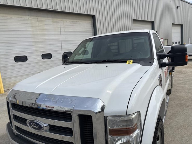 2008-ford-f350-image-10