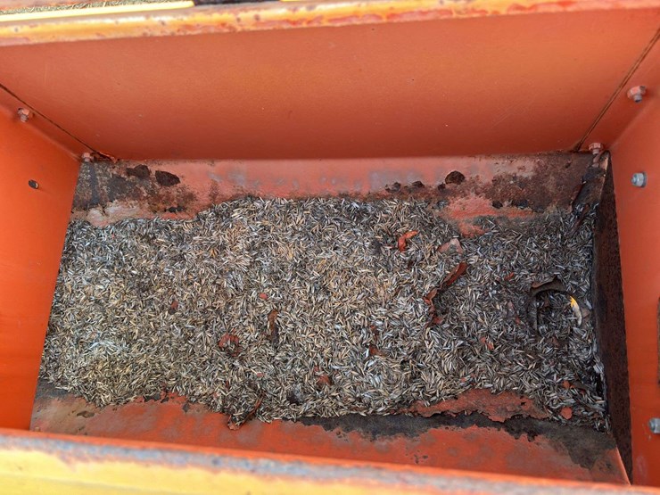 brillion-grain-drill-image-28