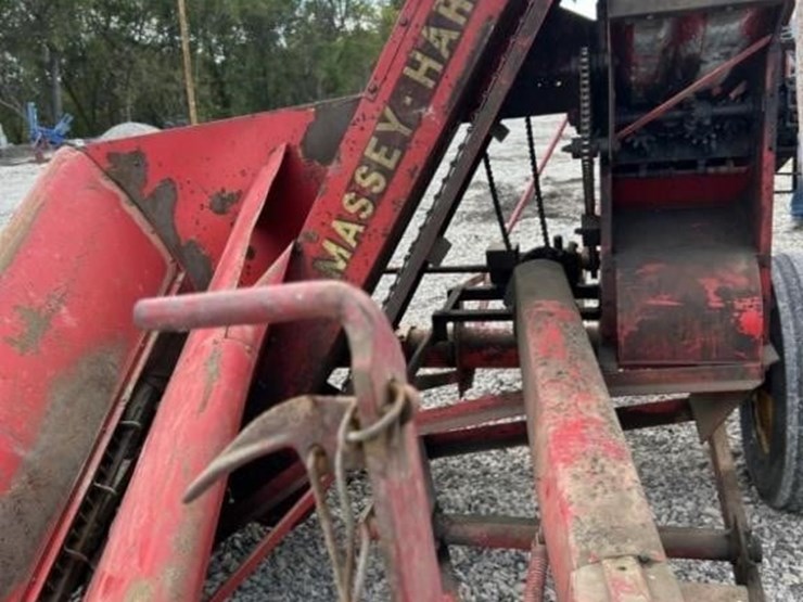 massey-ferguson-1100-image-8
